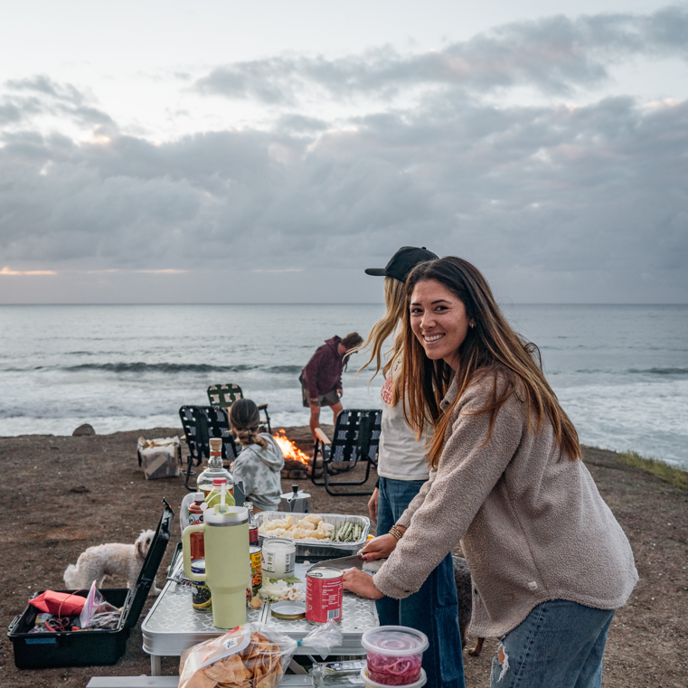 Fireside Feast: Crafting the Perfect Spicy Margarita